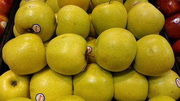 Apples