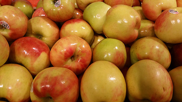 Apples
