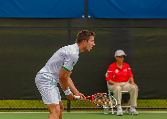Igor Sijsling plays center court at the Winston-Salem Open