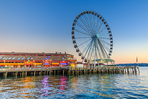 Pier 57 and the Seattle Great Wheel in Seattle